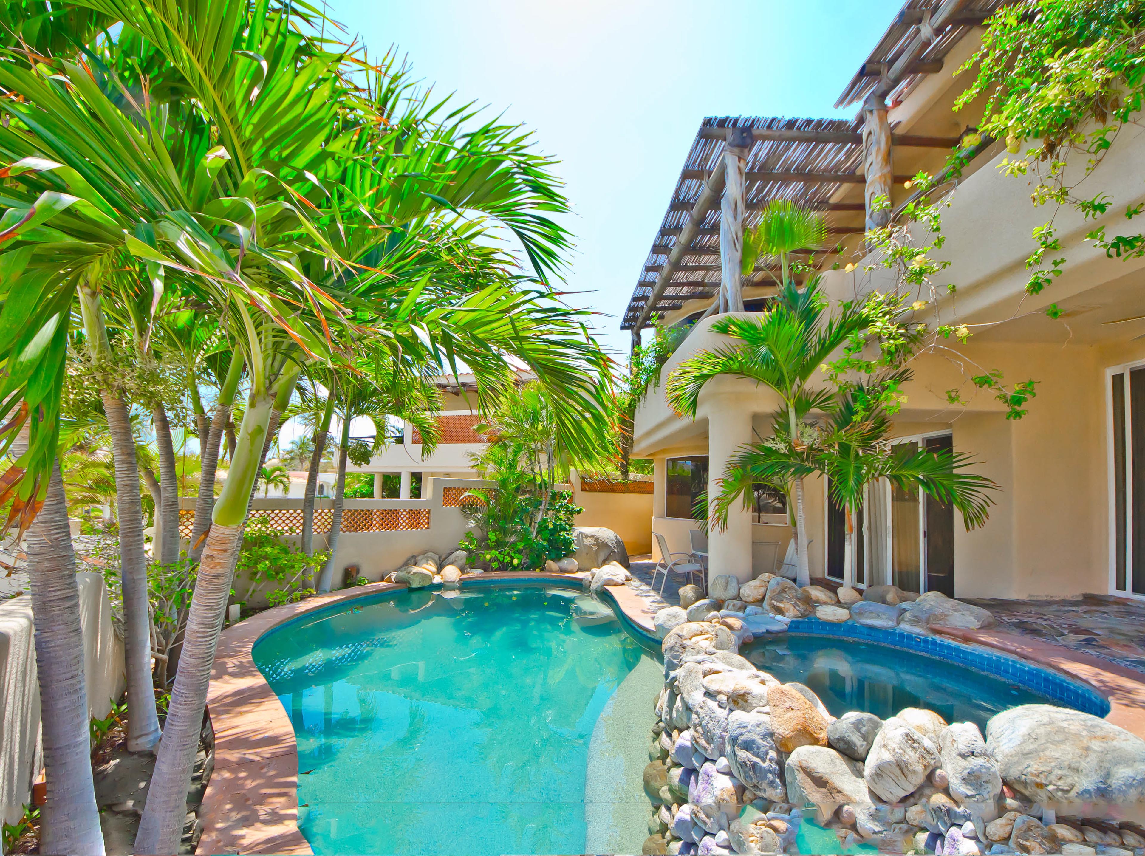 Four Bedroom Villa for the Family!